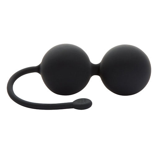 Fifty Shades of Grey Tighten & Tense silicone jiggle balls with retail packaging.